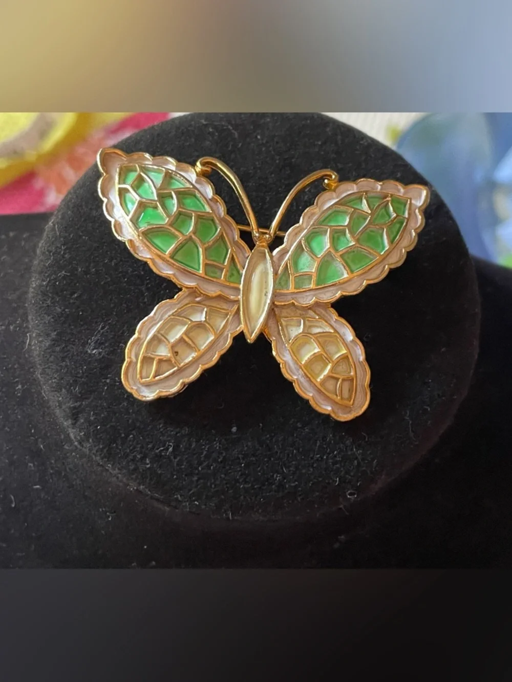 JJ Vintage Butterfly Brooch - Picture 2 of 3